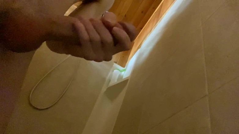 qaz11: Ngocok kontol di depan kamera-52