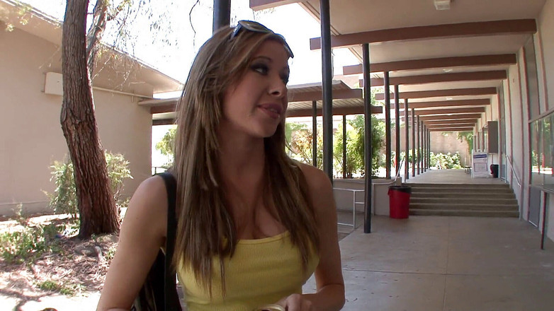 Lucky Cooch: Strong pounded fuckhole of joyful whore pussy looks small full...