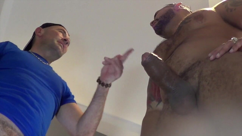 HARD FUCKER FROM MADRID: Jes reçoit un creampie aux yeux bandés par Viktor Rom