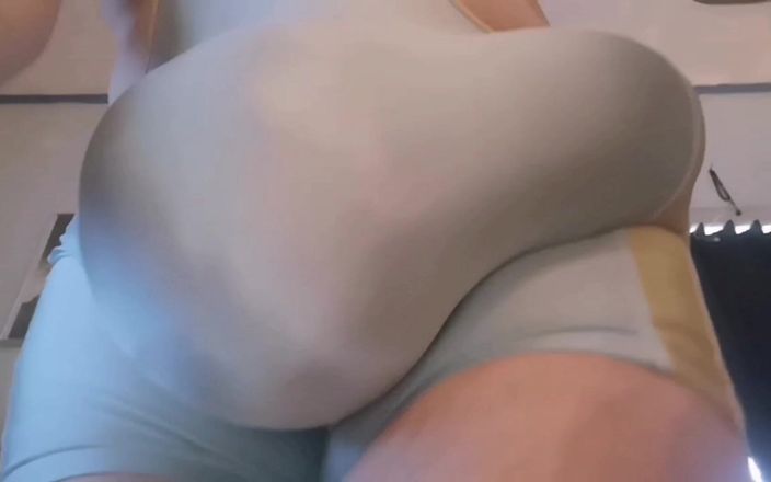 Monster_Meat_: 에로 불룩한
