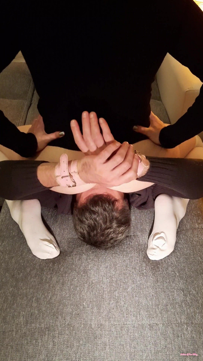 goddess82: Agresivní trest pod mým zadkem! (rozlišení 4k) Vysoké rozlišení!