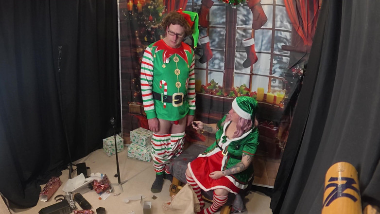 The Izars: Tag 6: Elfen auf dem Sextoy-Ablage