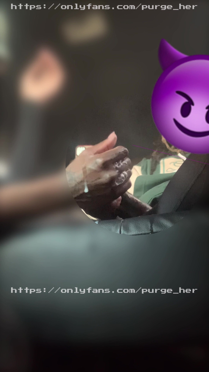 Purge_her: Mrdka v krku před jejím domem