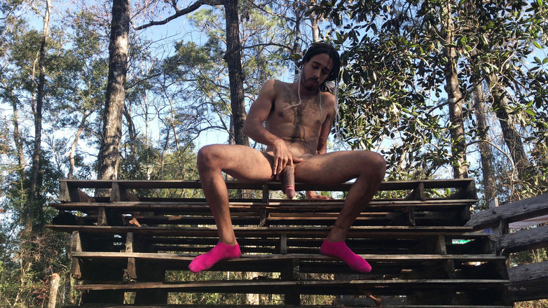 Arthur Eden aka Webcam God: लकड़ी पर दस्तक (4k)