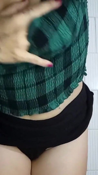 My Husband Didn't Want to Fuck Me, so I Locked Myself in the Bathroom and Masturbated for You