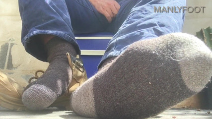 Manlyfoot: Saya Memakai Stoking Yang Sama Untuk 5 Hari Di Sini Apa...