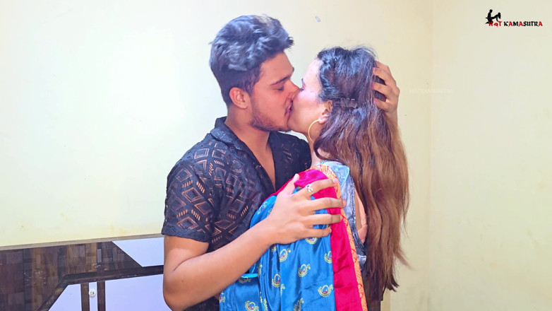 HOTKAMASUTRA: Cum in the Pussy of Desi Bhabhi