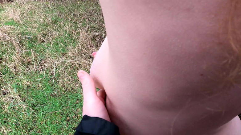 Bouncy Tits Action: Next to the Hunting Stand the Tits