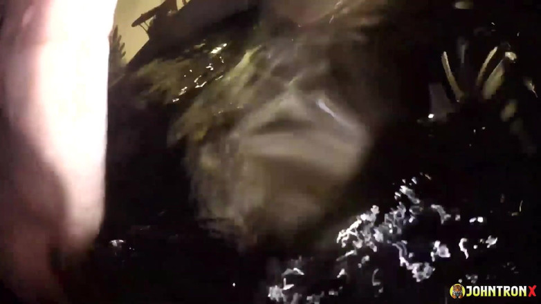 John Tron X: Johntronx - Underwater Sex in Close-up with an Asian MILF
