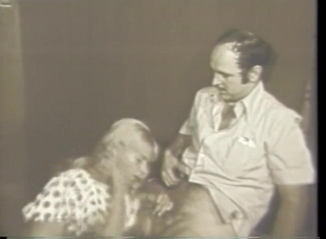 Vintage Usa: Vintage threesome black and white sex film