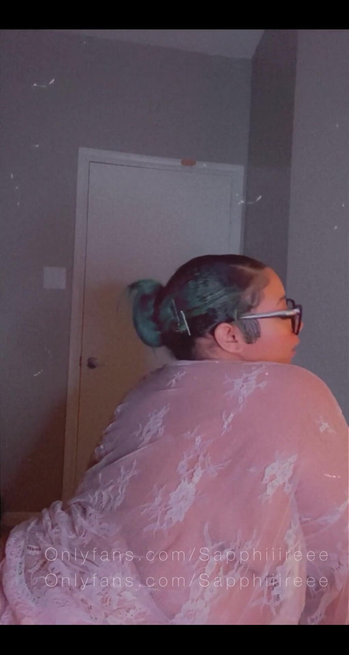 Biggdebbie solo: Biggdebbiecakez es tan provocación