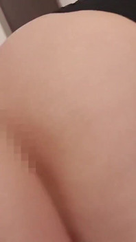 Im Rahmen meiner medizinischen Behandlung wurde ich vom Proktologen bis zum Wahnsinn ausgebildet teil.3