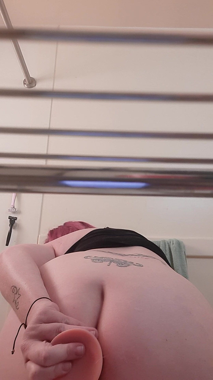 Butterflystars1982: Lần đầu chơi lỗ hậu 01