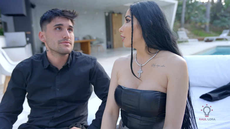 RaulLora: Convince the Hitmen to Get Her Pussy Smashed for the...
