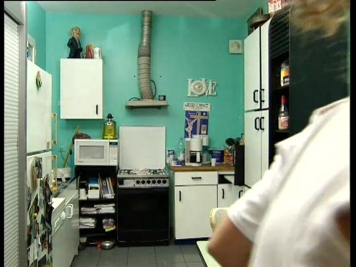 All you need to fuck: Public street pickup - cewek semok toket besar ini di-anal sama...