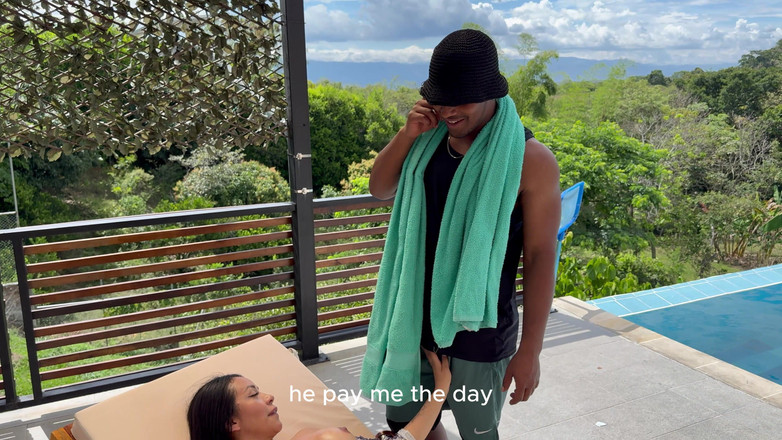 Rioc69: Латиноамериканська брюнетка з великою груддю не може втриматися від того, щоб не трахнути хлопця з великим чорним членом у басейні.