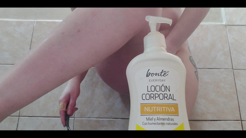 RavenHearth666VIP: My Post-shave Routine Is to Put on a Body Lotion