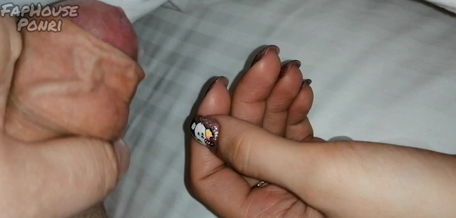 Milasha Ponri: Cumming on My Stepsister's Little Hand!