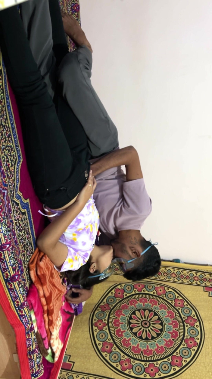 vinu5460: गर्लफ्रेंड के साथ सेक्स