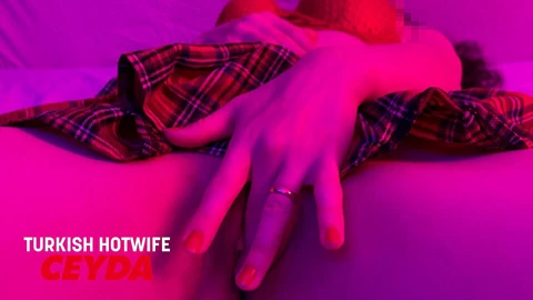Turkish Hotwife Ceyda Турецкая Хотвайф Ceyda Мастурбирует С мини  