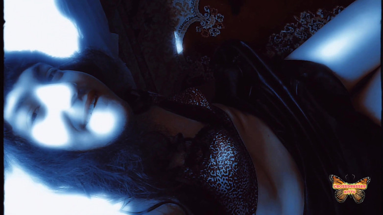 Kitty_Cross: Roztomilá tvář Hezká Crossdresser Kitty Amatérská modelka Femboy domácí sex...