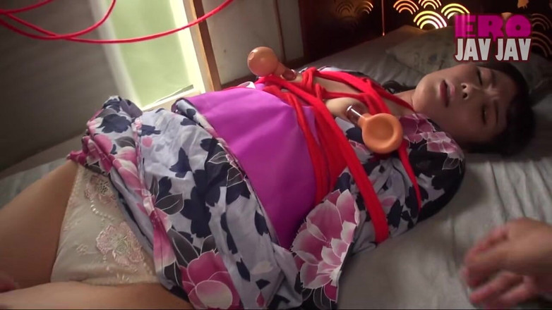 Eros-JavJav: 모든 터치 아래에서 녹는 민감한 미녀 - 2