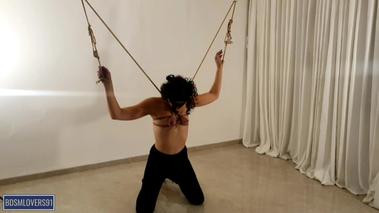 Bdsmlovers91: Petit seins, bondage, situation difficile