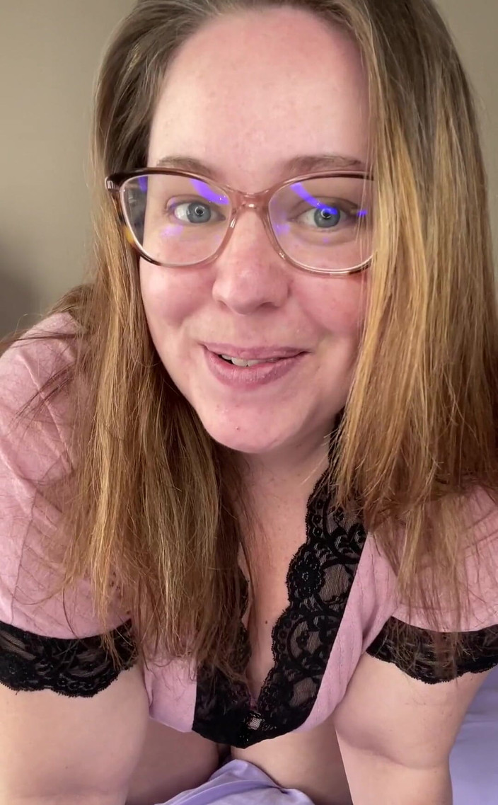 KinkyKatie: 육종 꼬임이 있는 다른 사람은 누구인가요? 내 안에 짐을 불어줘