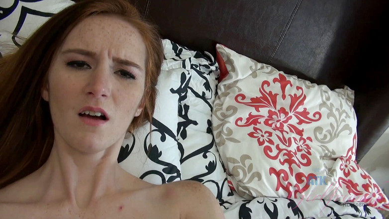 ATK Girlfriends: Virtuální rande s Dee Dee Lynn, část 3