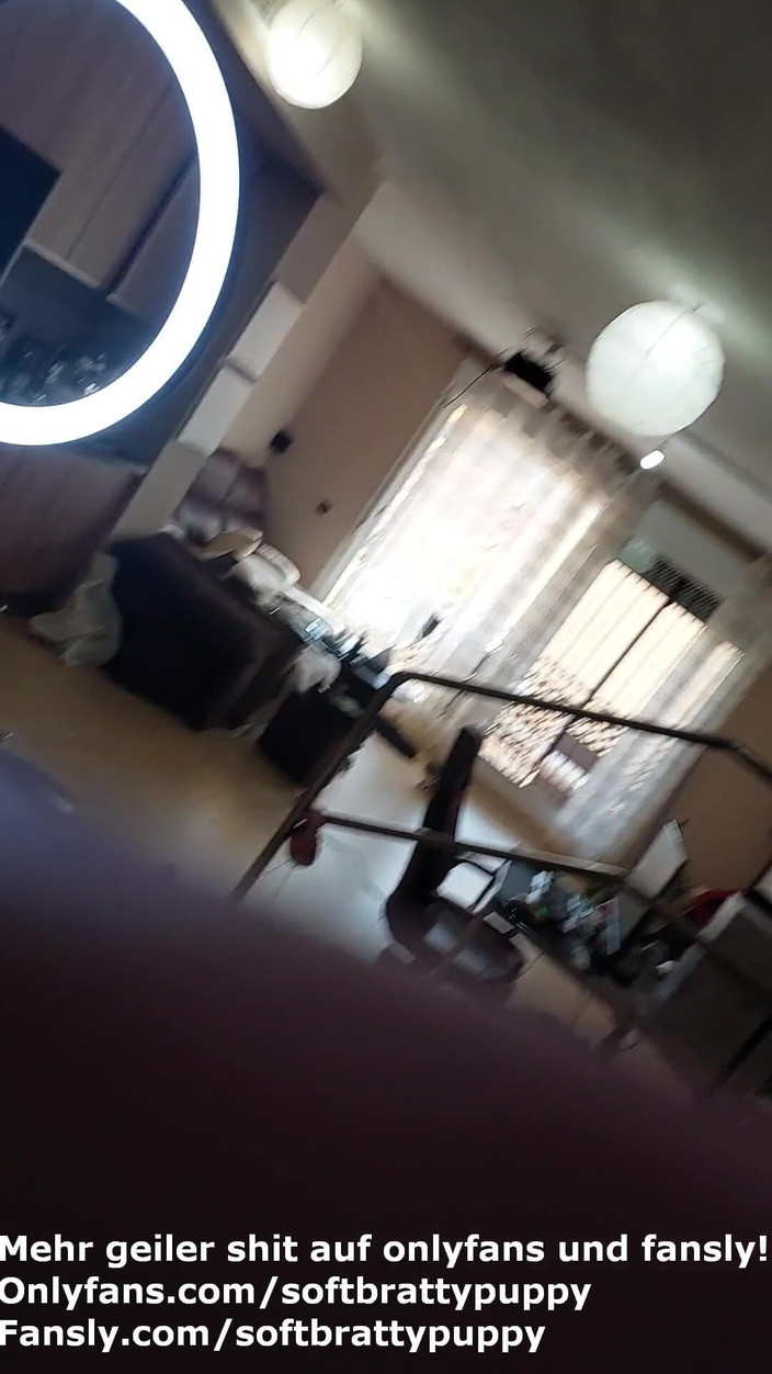 Softbrattypuppy: Deutsche amateurin wird im doggystyle gefickt und von ihrem freund...