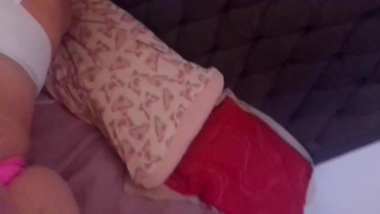 Raquel Cardoso Da Rosa: Marido se corre en su culo