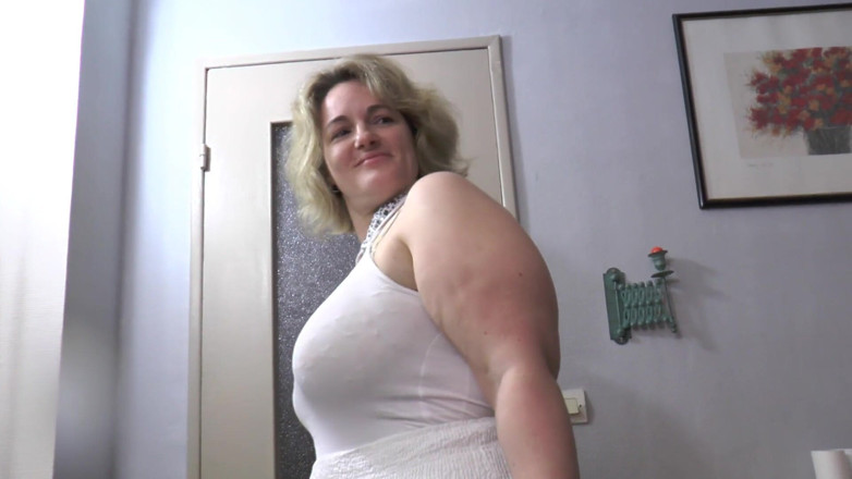 Paris Jango: Huge Woman Gets Her Big Ass Fucked by Black Guy