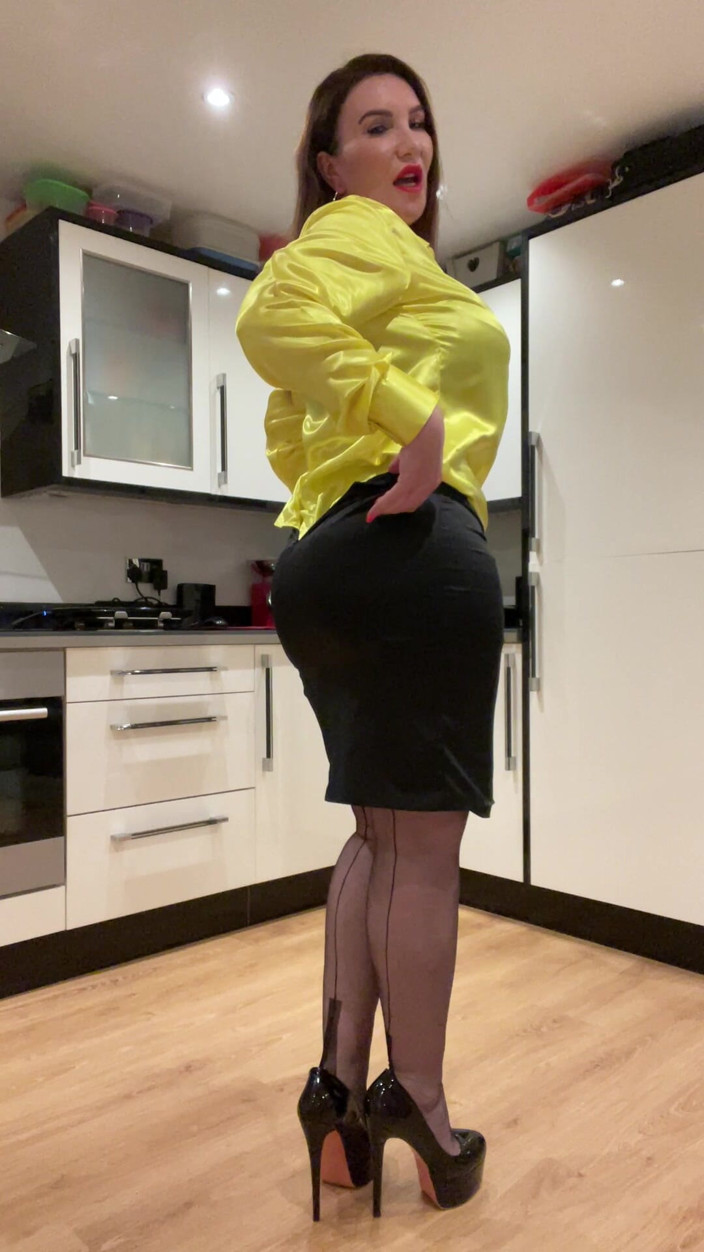 Sophie James: Tease and Denial You Have to Jerk That Silly Little...