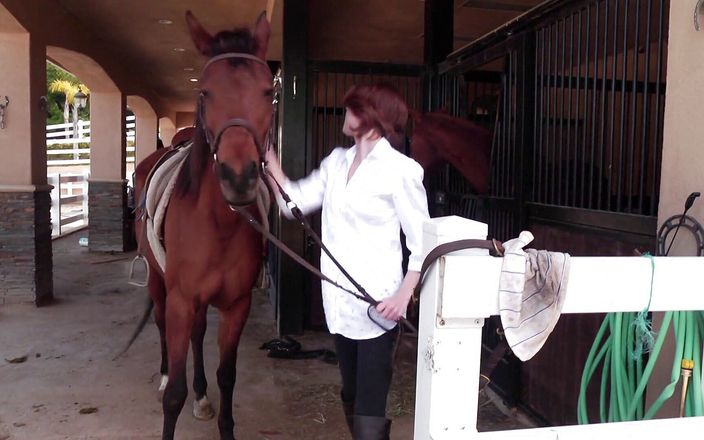 Girl on Girl: Two Beautiful Teens Get It Going in a Stable