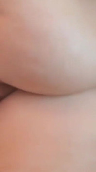 Tôi là một con điếm béo phục tùng và tôi muốn bạn đụ tôi