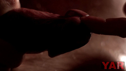 YARzabello: Dospělá dáma jemně saje ptáka a bere sperma do pusy