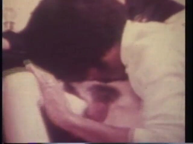 Vintage Usa: Hairy vintage stepmom gets doggystyled by BBC