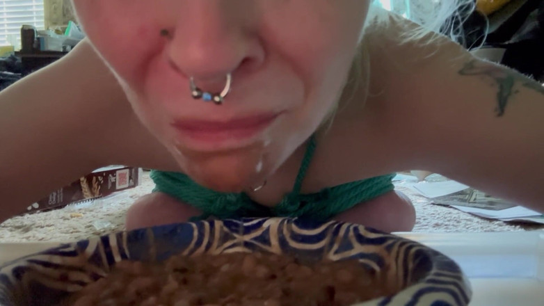 Hot potato girl: Humiliating Dinner Time