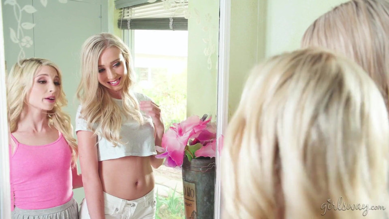 Girlsway: GIRLSWAY - Stepsister stories: first date