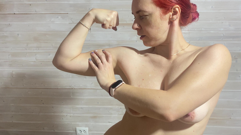 Hairy couple: Very Strong MILF Showing and Flexing Her Big Muscle. Also...