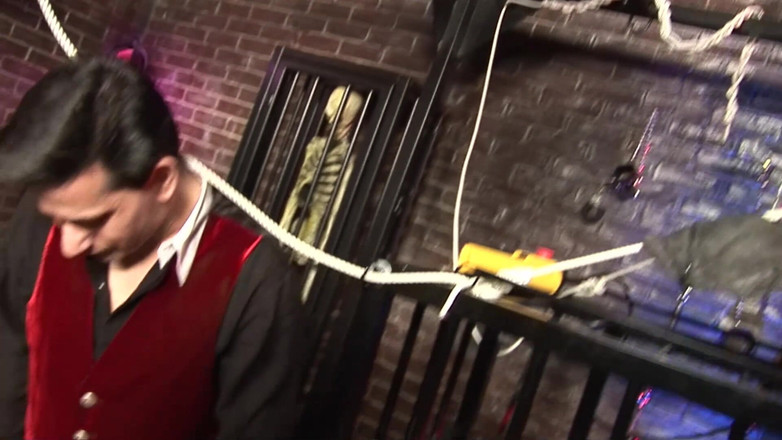 Foxy Desire: Denise K dostává výstřik na obličej po stříkání