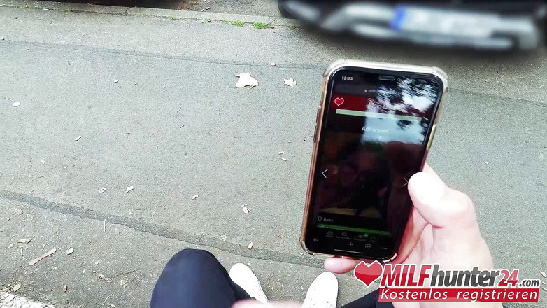 MILF Hunter 24: Adrienne Kiss se fait mettre à sa place de salope par...