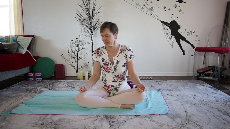 Aurora Willows: Pesanan khusus Kelas Yoga Dewi Aurora Willows