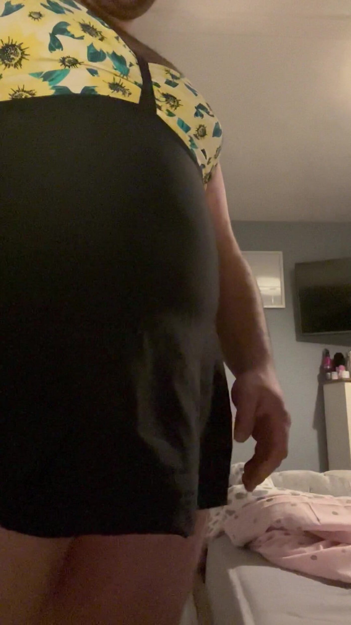 Shaun Cbt: Niewola kogutów i piłek w jednoczęściowym kostiumie kąpielowym CBT