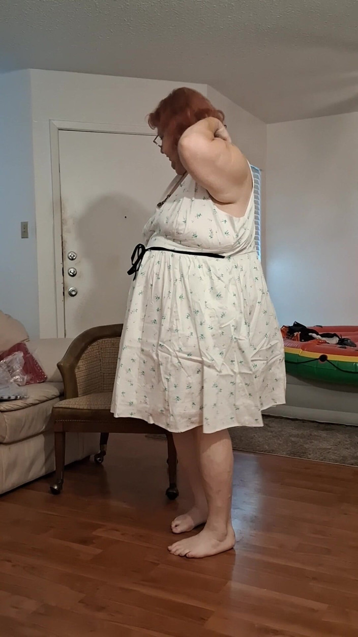 BBW nurse Vicki adventures with friends: Big Beauty Nurse Vicki Tries on New Clothing Order for...