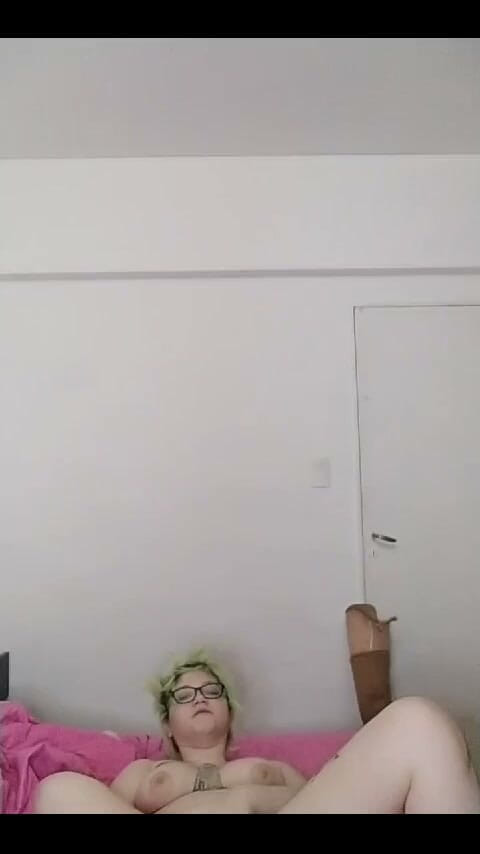 Anerisamp: Nowe wideo Latino Amputee krzyczy o