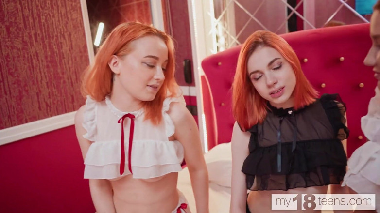 My 18 Teens: Lesbian girls play with fuck machine