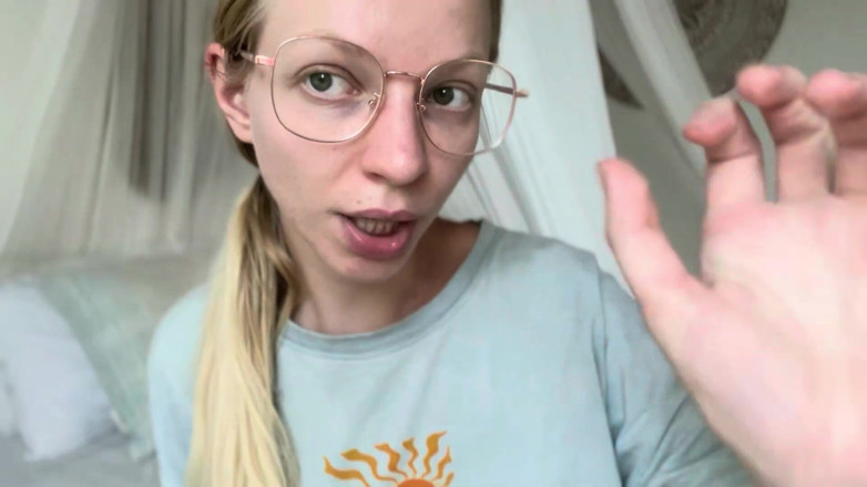 Goddess_Bella_Rae: Macocha nazywa cię dobrym chłopcem - Asmr