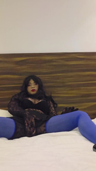 보지를 핥고 노는 Adaa
