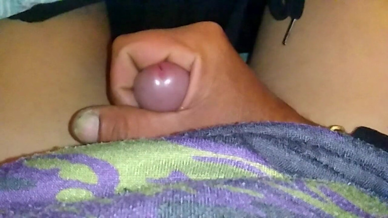 Milen: masturbating mmm